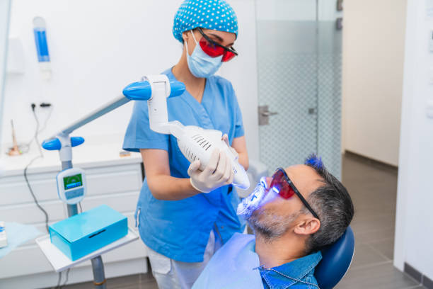 Best Emergency Cosmetic Dentistry in Gladeview, FL